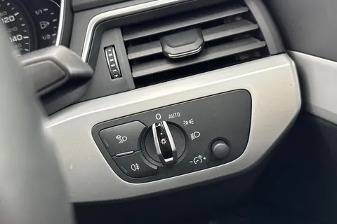 OE17WKB Audi A5 2.0 TDI ultra SE Sportback Euro 6 (s/s) 5dr Thumbnail #31