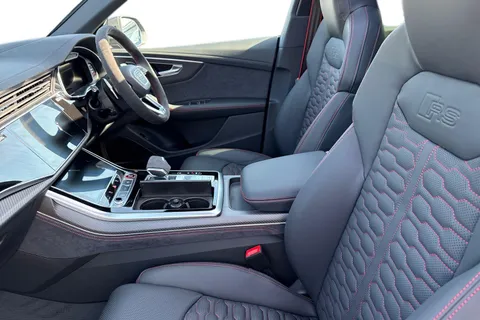  Audi RS Q8 4.0 TFSI V8 Performance Carbon Vorsprung Tiptronic quattro Euro 6 (s/s) 5dr Thumbnail #16