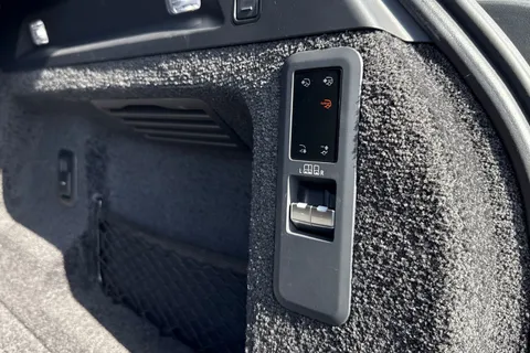 OV25CXU Land Rover Range Rover 3.0 D350 Autobiography 5dr Thumbnail #29