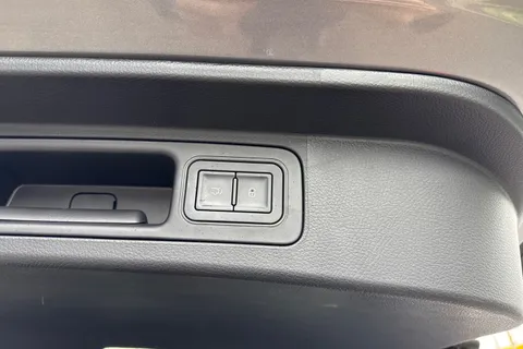 DF25CNO BYD Seal U 1.5 18.3kWh Boost CVT Auto Euro 6 (s/s) 5dr Thumbnail #30