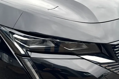 KM25WAU PEUGEOT 308 SW 1.2 HYBRID GT e-DSC6 Euro 6 (s/s) 5dr Thumbnail #9