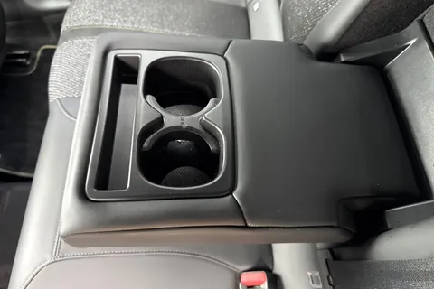 KM25WAU PEUGEOT 308 SW 1.2 HYBRID GT e-DSC6 Euro 6 (s/s) 5dr Thumbnail #36