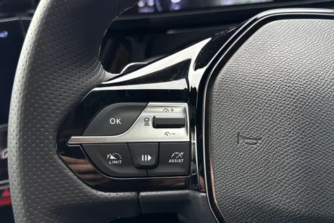 KM25WAU PEUGEOT 308 SW 1.2 HYBRID GT e-DSC6 Euro 6 (s/s) 5dr Thumbnail #46