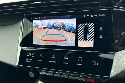 KM25WAU PEUGEOT 308 SW 1.2 HYBRID GT e-DSC6 Euro 6 (s/s) 5dr Thumbnail #49