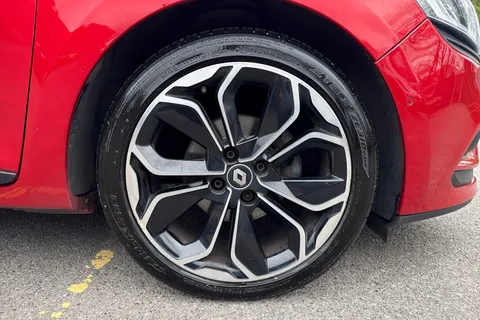 HY18VBJ Renault Clio 0.9 TCe Signature Nav Euro 6 (s/s) 5dr Thumbnail #7