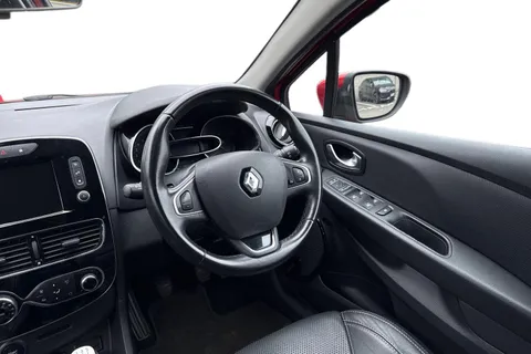 HY18VBJ Renault Clio 0.9 TCe Signature Nav Euro 6 (s/s) 5dr Thumbnail #13