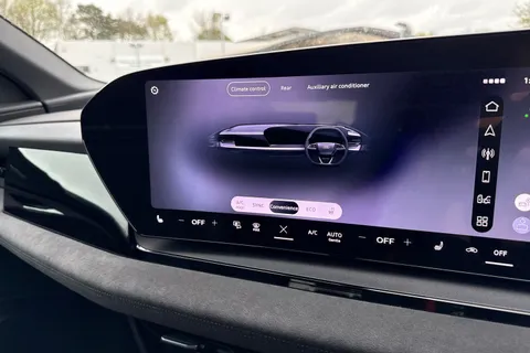  Audi Q6 E-Tron 100kWh Performance Black Edition Auto 5dr Thumbnail #22