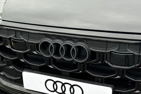 24 of 62 for Audi Q8 3.0 TDI V6 Black Edition Tiptronic quattro Euro 6 (s/s) 5dr
