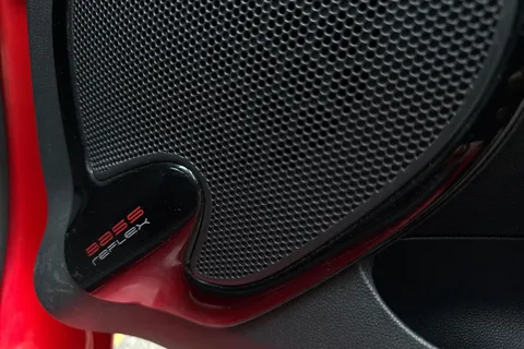 HY18VBJ Renault Clio 0.9 TCe Signature Nav Euro 6 (s/s) 5dr Thumbnail #26