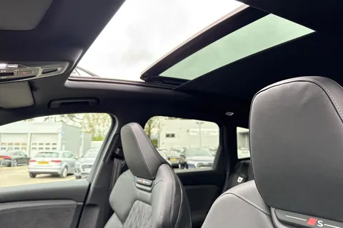  Audi Q6 E-Tron 100kWh Performance Black Edition Auto 5dr Thumbnail #26