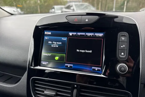 HY18VBJ Renault Clio 0.9 TCe Signature Nav Euro 6 (s/s) 5dr Thumbnail #30