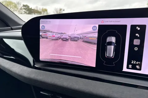  Audi Q6 E-Tron 100kWh Performance Black Edition Auto 5dr Thumbnail #33