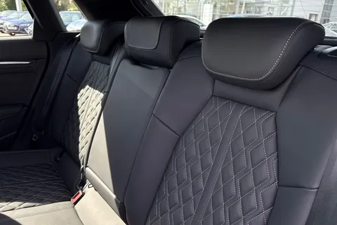 PF75JNO Audi S3 Black Edition TFSI  333 PS S tronic Thumbnail #19