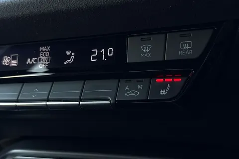 PF75JNO Audi S3 Black Edition TFSI  333 PS S tronic Thumbnail #34
