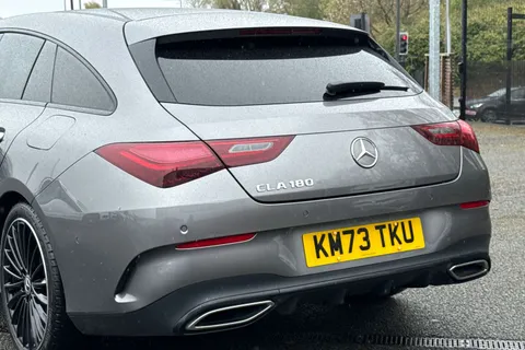 KM73TKU Mercedes-Benz Cla Class 1.3 CLA180h MHEV AMG Line (Premium Plus) Shooting Brake 7G-DCT Euro 6 (s/s) 5dr Thumbnail #17