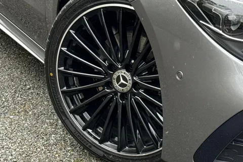 KM73TKU Mercedes-Benz Cla Class 1.3 CLA180h MHEV AMG Line (Premium Plus) Shooting Brake 7G-DCT Euro 6 (s/s) 5dr Thumbnail #27