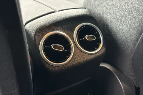 KM73TKU Mercedes-Benz Cla Class 1.3 CLA180h MHEV AMG Line (Premium Plus) Shooting Brake 7G-DCT Euro 6 (s/s) 5dr Thumbnail #35