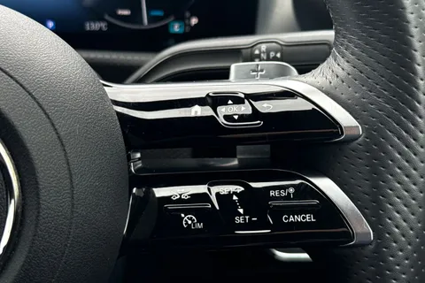 KM73TKU Mercedes-Benz Cla Class 1.3 CLA180h MHEV AMG Line (Premium Plus) Shooting Brake 7G-DCT Euro 6 (s/s) 5dr Thumbnail #39