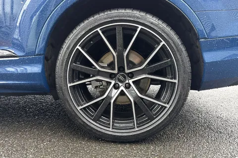 Audi Q7 3.0 TDI V6 Black Edition Tiptronic quattro Euro 6 (s/s) 5dr Thumbnail #10