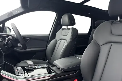 Audi Q7 3.0 TDI V6 Black Edition Tiptronic quattro Euro 6 (s/s) 5dr Thumbnail #15