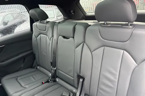 Audi Q7 3.0 TDI V6 Black Edition Tiptronic quattro Euro 6 (s/s) 5dr Thumbnail #18