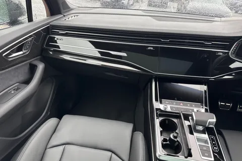 Audi Q7 3.0 TDI V6 Black Edition Tiptronic quattro Euro 6 (s/s) 5dr Thumbnail #19