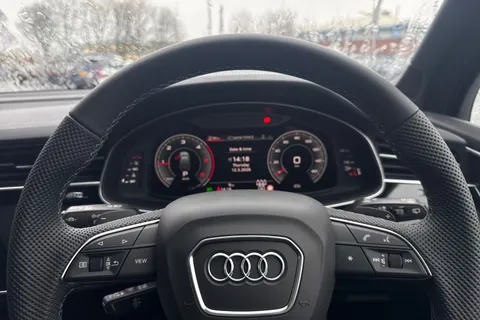 Audi Q7 3.0 TDI V6 Black Edition Tiptronic quattro Euro 6 (s/s) 5dr Thumbnail #41