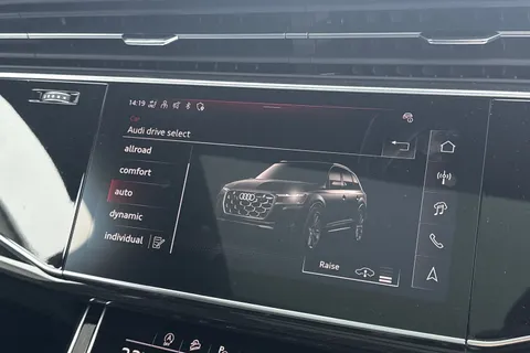 Audi Q7 3.0 TDI V6 Black Edition Tiptronic quattro Euro 6 (s/s) 5dr Thumbnail #51