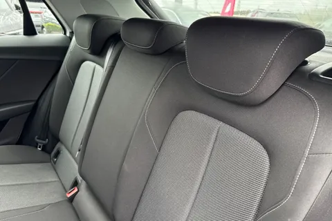 PK21YHF Audi Q2 Sport 35 TFSI  150 PS 6-speed Thumbnail #20