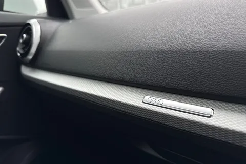 PK21YHF Audi Q2 Sport 35 TFSI  150 PS 6-speed Thumbnail #34