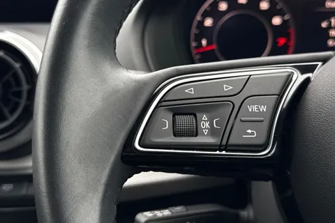 PK21YHF Audi Q2 Sport 35 TFSI  150 PS 6-speed Thumbnail #37