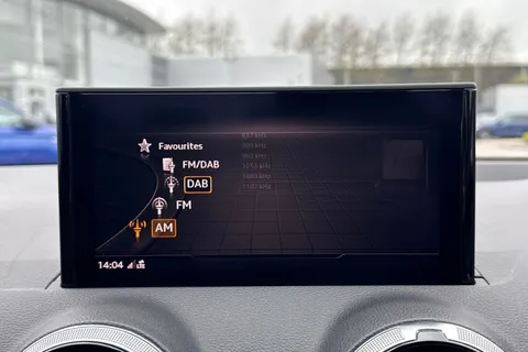 PK21YHF Audi Q2 Sport 35 TFSI  150 PS 6-speed Thumbnail #42