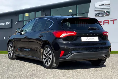 DN68ZKM Ford Focus 1.0T EcoBoost Zetec Hatchback 5dr Petrol Auto Euro 6 (s/s) (125 ps) Thumbnail #2