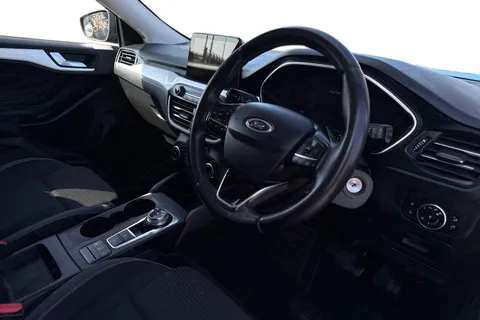 DN68ZKM Ford Focus 1.0T EcoBoost Zetec Hatchback 5dr Petrol Auto Euro 6 (s/s) (125 ps) Thumbnail #13