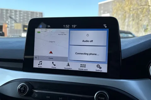 DN68ZKM Ford Focus 1.0T EcoBoost Zetec Hatchback 5dr Petrol Auto Euro 6 (s/s) (125 ps) Thumbnail #16