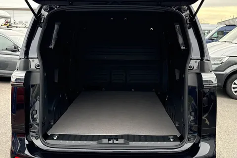 KJ25LGK Volkswagen Id. Buzz Cargo 210kW Commerce 79kWh Auto-Tailgate Thumbnail #6