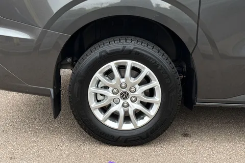 KW75NCZ Volkswagen E-Transporter 286PS 65kWh Commerce Pro Kombi Van Auto Thumbnail #12