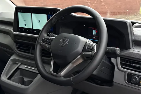 KW75NCZ Volkswagen E-Transporter 286PS 65kWh Commerce Pro Kombi Van Auto Thumbnail #19