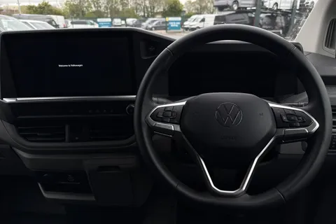 KY25PKD Volkswagen E-Transporter 100kW 65kWh Commerce Plus Van Auto Thumbnail #18