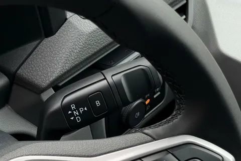 KW75NCZ Volkswagen E-Transporter 286PS 65kWh Commerce Pro Kombi Van Auto Thumbnail #24