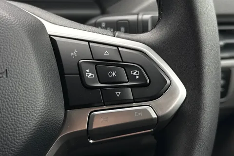 KY25PKD Volkswagen E-Transporter 100kW 65kWh Commerce Plus Van Auto Thumbnail #40