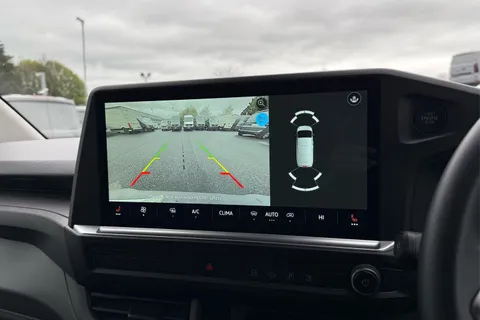 KY25PKD Volkswagen E-Transporter 100kW 65kWh Commerce Plus Van Auto Thumbnail #47