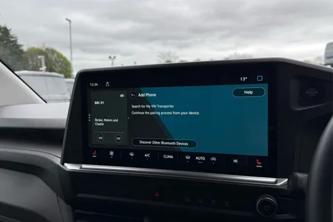 KY25PKD Volkswagen E-Transporter 100kW 65kWh Commerce Plus Van Auto Thumbnail #50