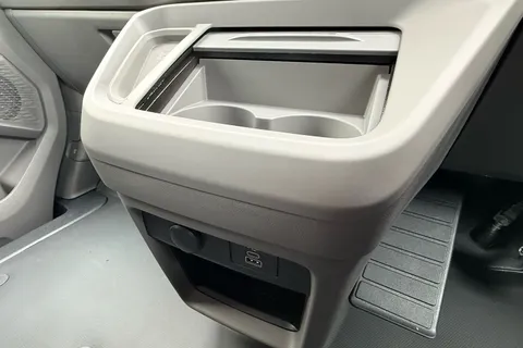 KW75NCZ Volkswagen E-Transporter 286PS 65kWh Commerce Pro Kombi Van Auto Thumbnail #57