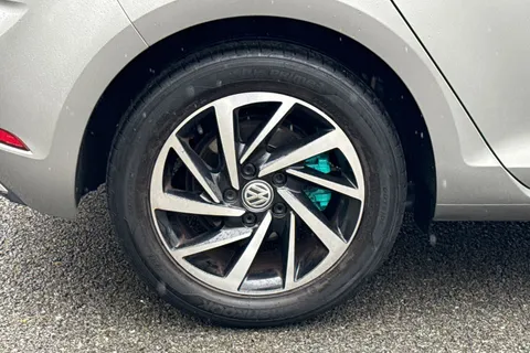 DU20BOV Volkswagen Golf 1.5 TSI EVO Match Edition Euro 6 (s/s) 5dr Thumbnail #12