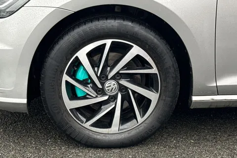 DU20BOV Volkswagen Golf 1.5 TSI EVO Match Edition Euro 6 (s/s) 5dr Thumbnail #14