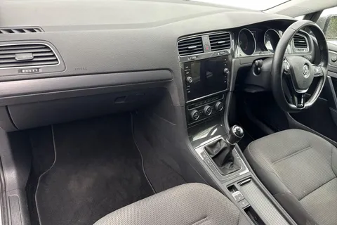 DU20BOV Volkswagen Golf 1.5 TSI EVO Match Edition Euro 6 (s/s) 5dr Thumbnail #16