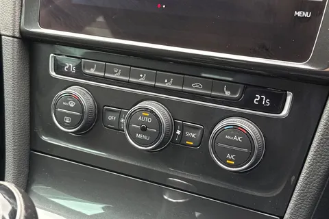 DU20BOV Volkswagen Golf 1.5 TSI EVO Match Edition Euro 6 (s/s) 5dr Thumbnail #23