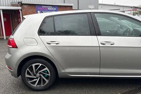 DU20BOV Volkswagen Golf 1.5 TSI EVO Match Edition Euro 6 (s/s) 5dr Thumbnail #29