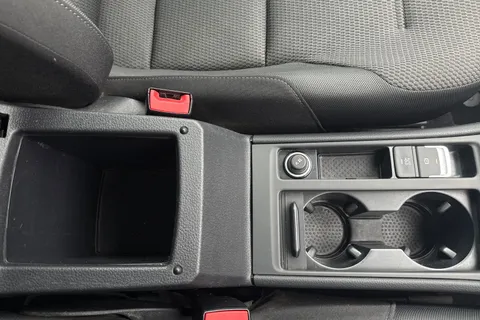 DU20BOV Volkswagen Golf 1.5 TSI EVO Match Edition Euro 6 (s/s) 5dr Thumbnail #41